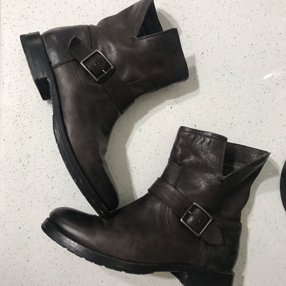 FRYE Natalie Short Engineer